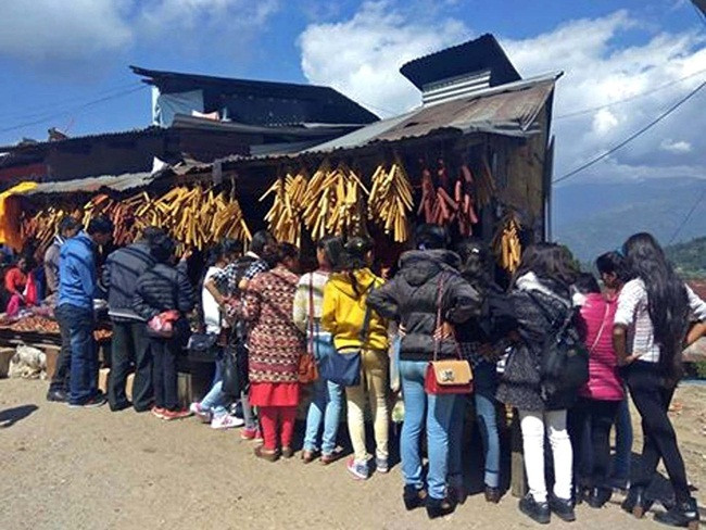 Trong suốt thời gian ngậm đó, hương vị của khối phô mai không mất đi.
