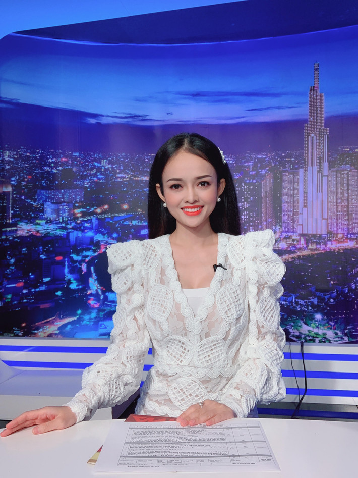 Thanh Trúc được đánh giá là một trong những nữ diễn viên trẻ có thực lực, không đánh đổi để nổi tiếng bằng mọi giá. Gần đây, cô đảm nhiệm thêm công việc BTV - MC thời sự của Đài truyền hình ANTV.
