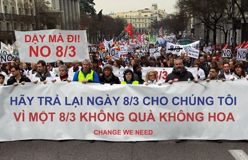Họ vận động thật đông để cùng nhau biểu tình phản đối ngày 8/3.