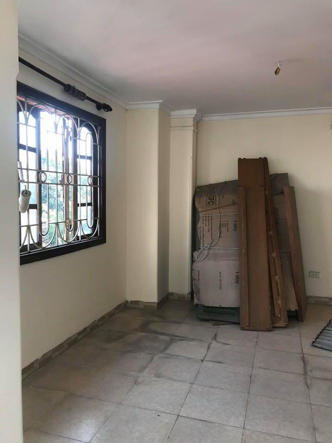 ##s###Căn nhà chỉ vỏn vẹn 40m2 và rất cũ kỹ.