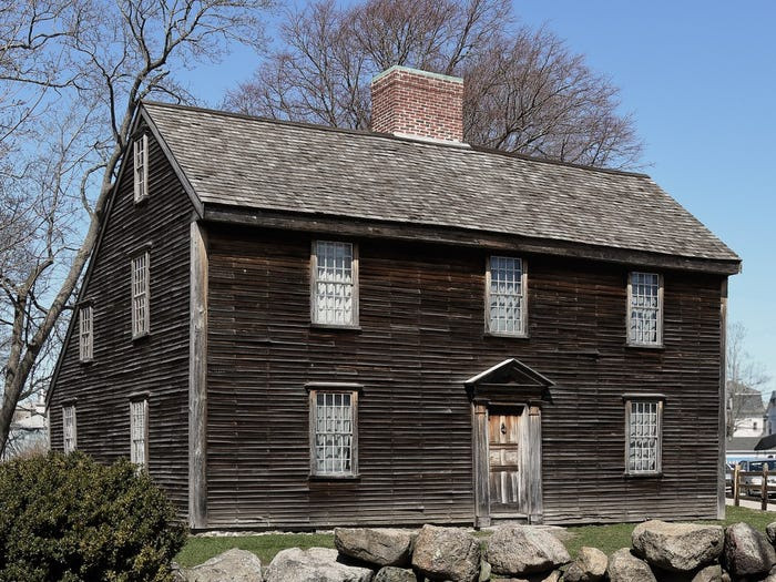 Cựu Tổng thống Mỹ John Adams (1735-1826) sinh ra trong một ngôi nhà nông thôn ở Quincy, bang Massachusetts. Ảnh: Shutterstock.