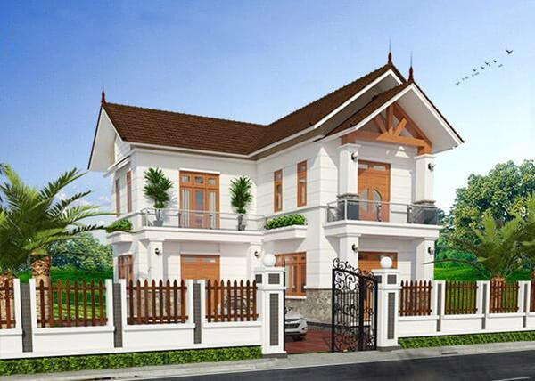 Nhà 2 tầng mái thái chữ L có thể tận dụng diện tích phần sân để tổ chức các buổi tiệc gia đình như giỗ chạp, sinh nhật, hoặc sân chơi cho trẻ nhỏ… Hàng rào có độ cao vừa phải tạo góc nhìn thoáng đãng cho ngôi nhà