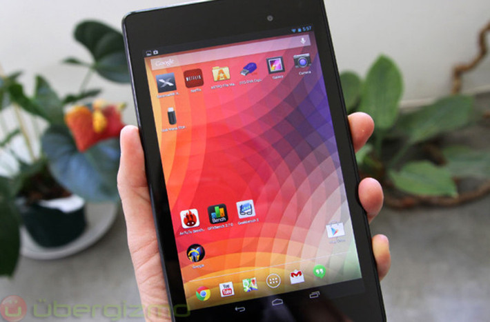 Tablet Nexus 7 2013 phiên bản 4G chính thức lên kệ, giá bán 7,4 triệu đồng. Nexus 7 2013 hiện được đánh giá là mẫu tablet có giá bán/hiệu năng cực tốt. Mới đây chiếc tablet này đã có phiên bản 4G LTE, bộ nhớ trong 32 GB. Sản phẩm sẽ bắt đầu bán ra tại Mỹ, thông qua cửa hàng Google Play với giá 349 USD (khoảng 7,4 triệu đồng).