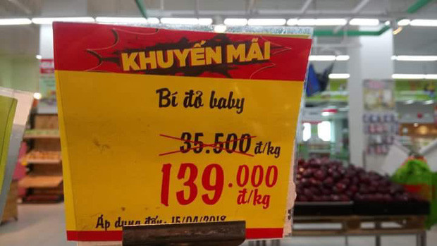 ảng giá khiến con dân mua hàng đơ người vì không hiểu đang chơi đuổi hình bắt chữ hay phải đuổi bằng được nhân viên bán hàng để hỏi cho ra lẽ. Khuyến mại gì kì cục.