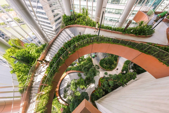 Dự án này tọa lạc tại khu vực trung tâm tài chính của Singapore. Điểm nhấn của tòa nhà là thiết kế độc đáo, ưu tiên cây xanh và không gian mở.
