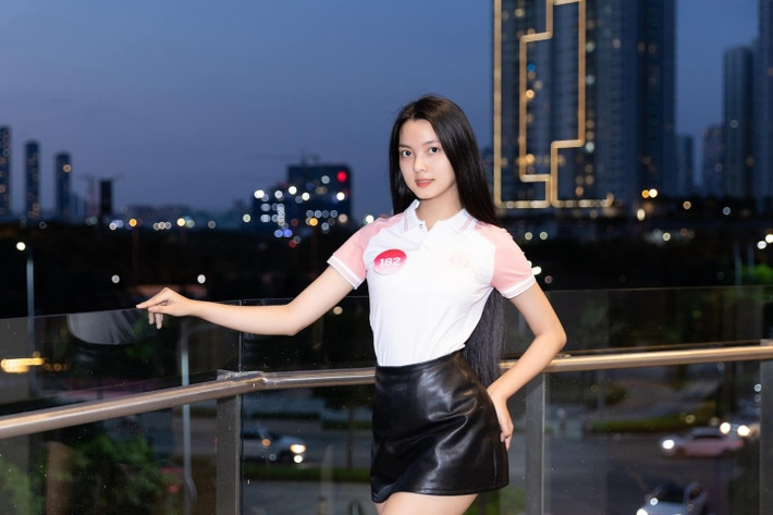 Trước khi thi Hoa hậu Việt Nam 2022, Trang Thảo từng nộp hồ sơ tham dự vòng thi ảnh online của Hoa hậu Hoàn vũ Việt Nam 2021.