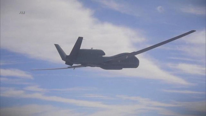 Chưa dừng lại đây, trang Sina của Trung Quốc còn nhận xét chiếc UAv này đang sử dụng động cơ phản lực R-13-300 - loại đã được lắp đặt trên tiêm kích MiG-21 và Su-15 của Liên Xô, do Hiệp hội Sản xuất Động cơ Ufa chế tạo vào giai đoạn 1968 - 1986. Theo Defense Express.
