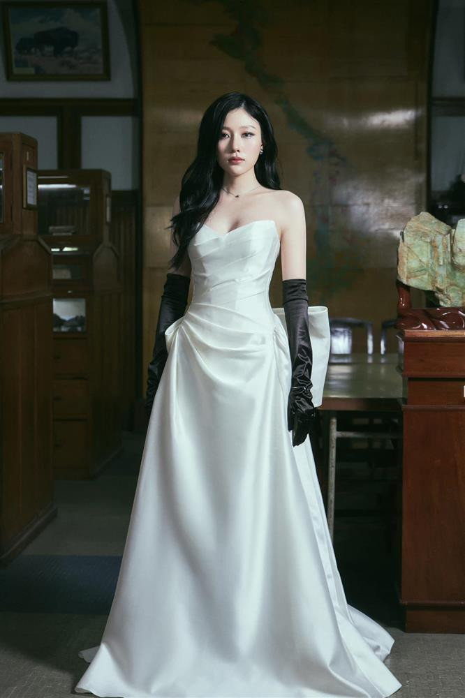 ..đến quyến rũ, táo bạo.