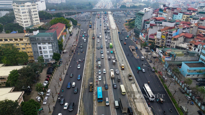 Dự án được khởi công ngày 14/2/2023 và đặt ra mục tiêu hoàn thành trong năm 2023. Tuy nhiên, do vướng mặt bằng và các thủ tục về đầu tư nên đến tháng 5/2023 dự án mới có thể triển khai ở hiện trường. Do đó, tiến độ hoàn thành công trình đã bị đẩy lùi đến quý I/2024.