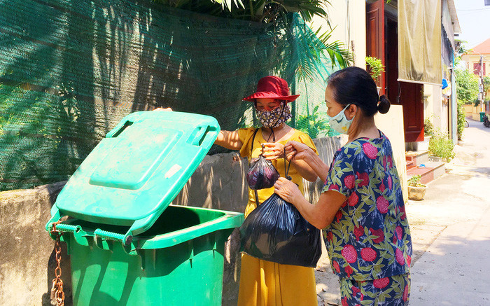 Người xưa cho rằng: "Của cải không vào cửa bẩn, phúc lành không tới người luộm thuộm". Chỉ khi cửa nhà sạch sẽ, ngăn nắp, bạn mới có thể thu hút được Thần Tài và phước lành đến thăm, như vậy, gia đình mới có nhiều tiền tài, sung túc.