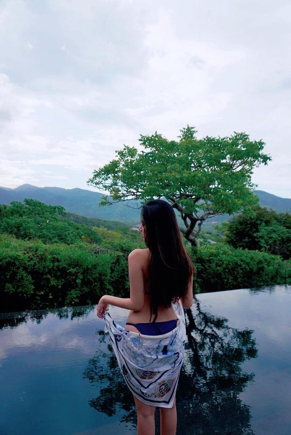 idu chia sẻ bí quyết giảm cân, giữ dáng hoàn toàn từ các nguyên liệu thiên nhiên làm chị em vô cùng thích thú. Hóa ra, người đẹp Midu chỉ làm đẹp bằng các loại rau củ rất quen thuộc.