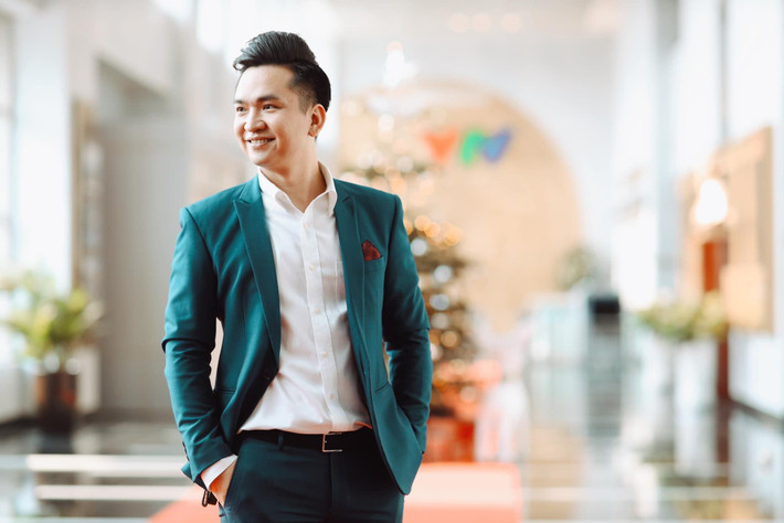 Nếu theo dõi Hạnh Phúc, khán giả còn thấy khâm phục nam MC bởi nghị lực tuyệt vời vượt qua bệnh tật và duy trì lối ăn chay trường nhiều năm qua.