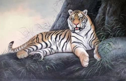Tuổi Dần. Dần không quá tài năng nhưng bù lại có sự chăm chỉ, siêng năng. Người tuổi này được nhiều người biết đến bởi sự cầu tiến và ý chí vươn lên trong công việc và cuộc sống.