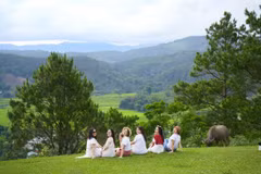 Đồi cỏ Kon Vơng Kia góc check-in hoang sơ giữa Măng Đen