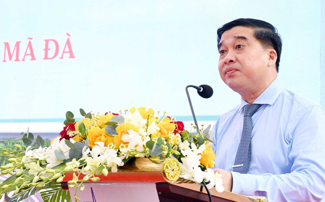 Tỉnh ủy viên, Phó Chủ tịch UBND tỉnh Đồng Nai Hồ Văn Hà phát biểu chỉ đạo tại buổi lễ (Ảnh: Trung Quang) 22222.jpg