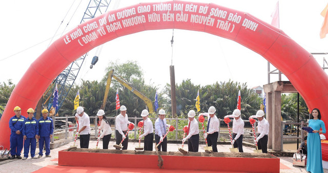 Nghi thức khởi công dự án. 11-5849.jpg