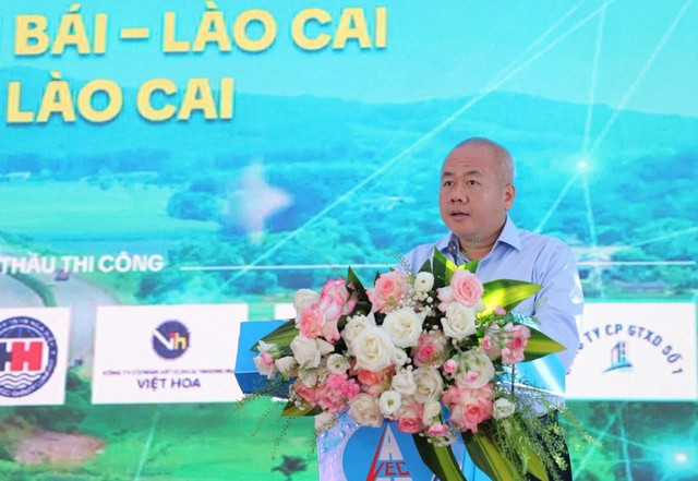 hứ trưởng Bộ Tài chính Đỗ Thành Trung phát biểu tại buổi lễ 11-9530.jpg