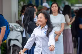 Hôm nay, gần 103.000 thí sinh Hà Nội tham dự kỳ thi vào lớp 10