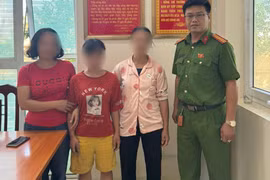 Kịp thời giúp đỡ, bàn giao an toàn cô gái trẻ đi lạc cho gia đình ở Hà Nội
