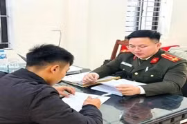 Khởi tố đối tượng tàng trữ trái phép vũ khí quân dụng ở Ninh Bình