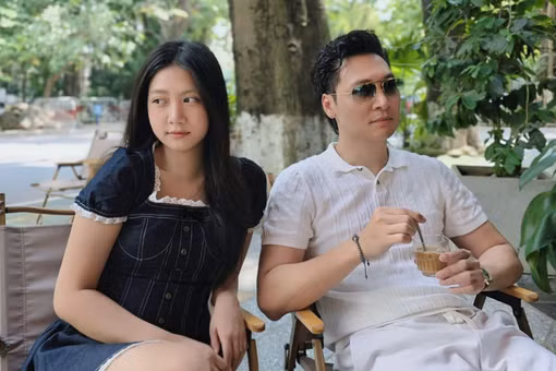 [GALLERY] Con gái Mạnh Trường gây chú ý với nhan sắc xinh đẹp ở tuổi 17