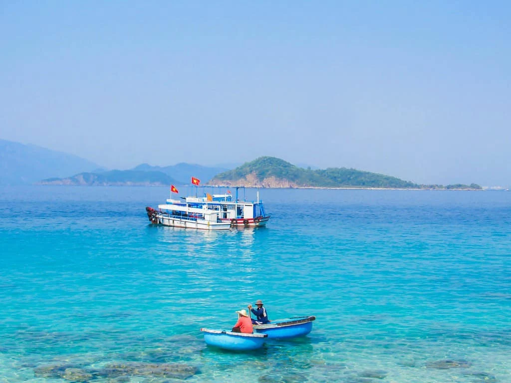 Hòn Mun - Viên ngọc quý giữa biển trời Nha Trang