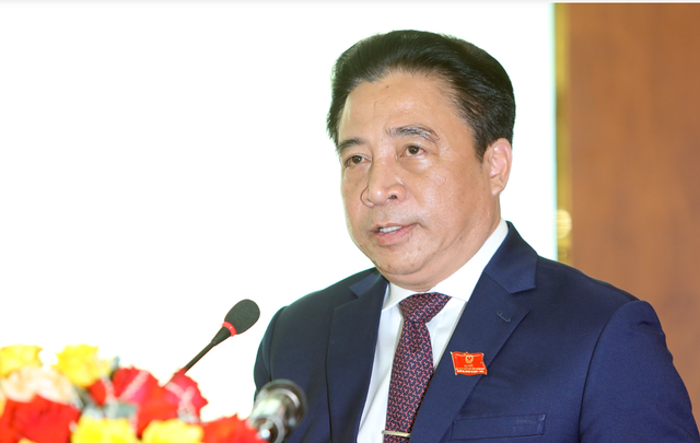nguyen-khac-toan.png