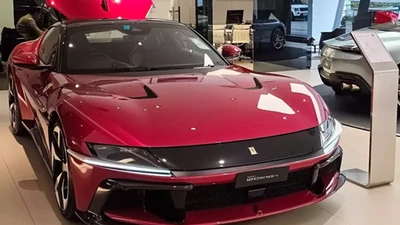 Ferrari 12Cilindri đã có xe đầu tiên về Asean được bàn giao