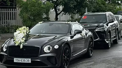 Dàn xe khủng rước dâu tại đám cưới của doanh nhân Hải Phòng