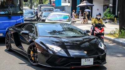 Ngắm Lamborghini Aventador S của đại gia bí ẩn nhất Việt Nam