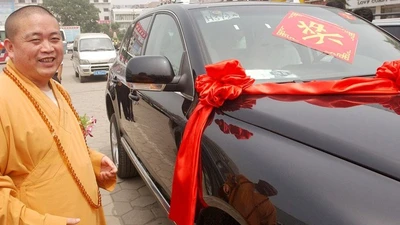 Ngắm dàn siêu xe sang bạc tỷ của sư trụ trì chùa Thiếu Lâm Tự 
