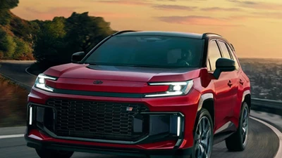 Cận cảnh Toyota RAV4 2026 mới ra mắt, "lột xác" hoàn toàn