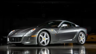 Ferrari SA Aperta - siêu xe cực hiếm màu Grigio Silverstone 
