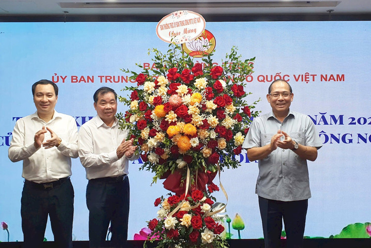 Thế Quảng. Thế Quảng.