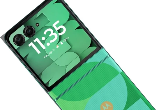 Lộ diện phiên bản FIFA World Cup 2026 của Motorola Razr 2025