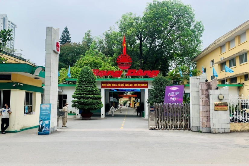 Công ty Cổ phần Bóng đèn phích nước Rạng Đông là 1 trong 66 đơn vị thuộc diện di dời