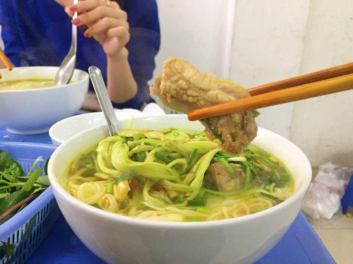 Những quán ăn “chửi khách” vẫn tấp nập người đến