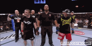 Ăn mừng quá sớm.