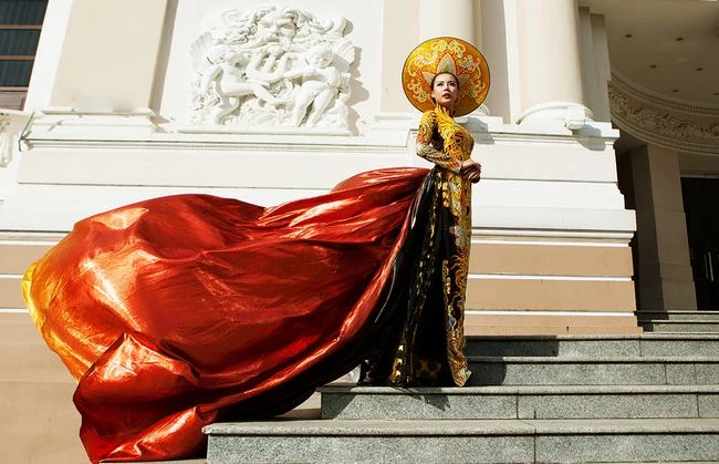 Những bộ áo dài quốc phục Việt Nam “rinh” giải cao tại cuộc thi sắc đẹp quốc tế