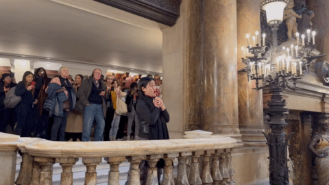 Giong opera so 1 Viet Nam gay bat ngo giua nha hat noi tieng the gioi