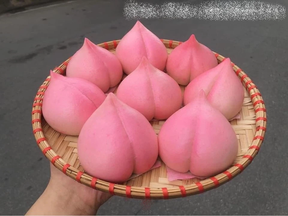 Lạ mắt món bánh bao đào tiên cúng rằm tháng 7 đang gây sốt