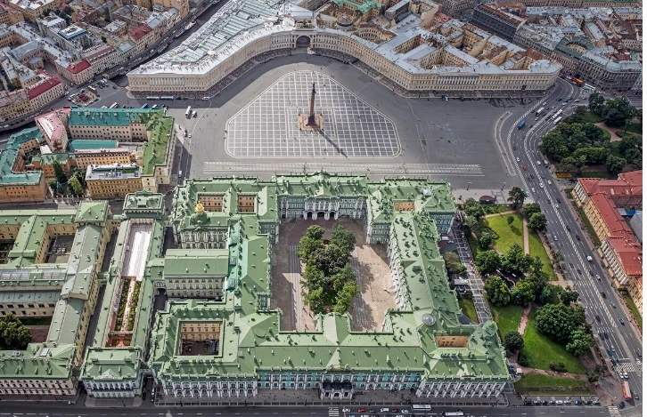 10 sự thật bất ngờ về Cung điện Mùa đông nổi tiếng ở Nga