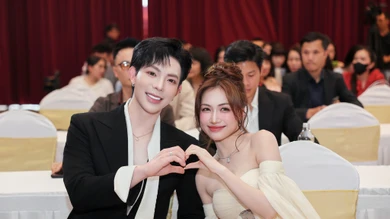 Erik chúc mừng Hoà Minzy tìm được bến đỗ, tiết lộ tính cách Văn Cương