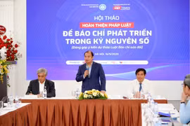 Tìm lời giải cho sự phát triển báo chí trong kỷ nguyên mới