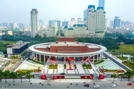 Hà Nội trưng dụng trụ sở cơ quan làm bãi đỗ xe phục vụ diễu binh