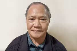 Cựu Thứ trưởng Hoàng Văn Thắng bị cáo buộc nhận hối lộ