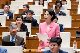 Đề xuất nhiều ưu đãi tiền lương, phụ cấp, điều kiện làm việc cho ngành y tế