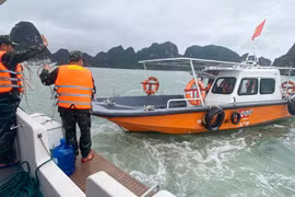  Tìm thấy thêm một thi thể phụ nữ trong vụ lật tàu Vịnh Xanh 58