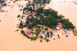 Sông Bưởi vượt đỉnh lũ lịch sử, Thanh Hoá khuyến cáo khẩn cấp