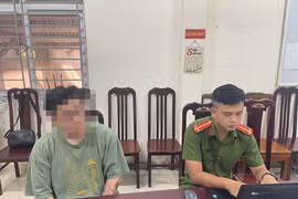 Đối tượng hành hung người phụ nữ ở sảnh chung cư khai gì?